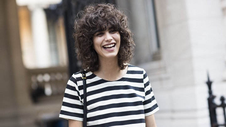 ¿Pelo rizado? Tres consejos para desenredarlo