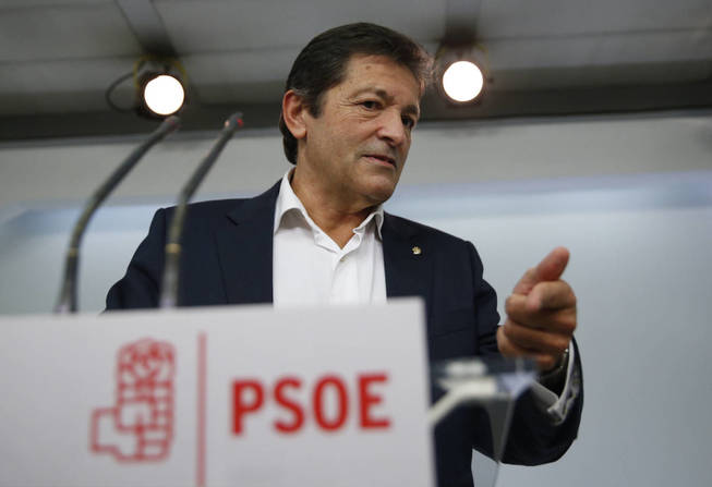 El presidente de la gestora alerta de que el PSOE 