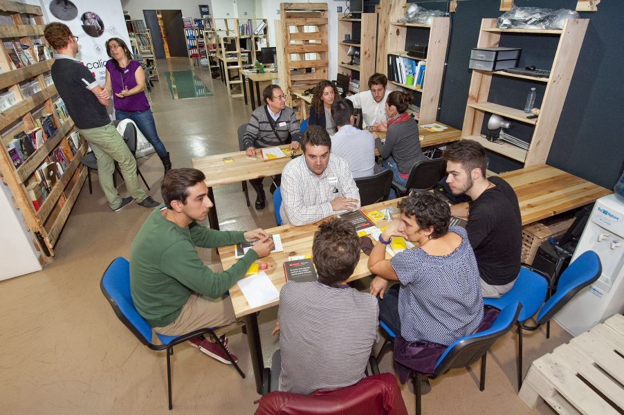 Jóvenes diseñadores navarros crean diseños accesibles junto a personas con discapacidad
