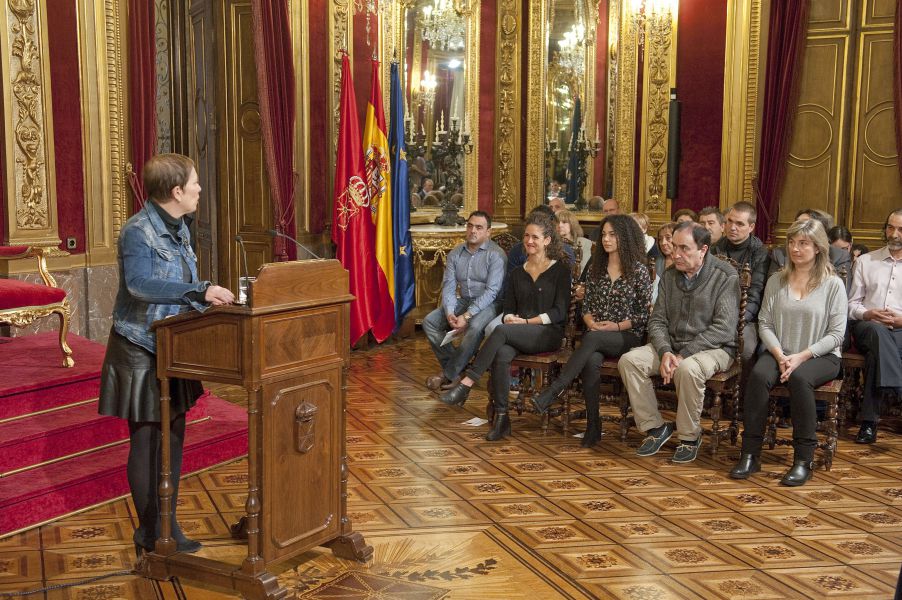 La Presidenta Barkos aboga por dar a los jóvenes un papel activo en la sociedad