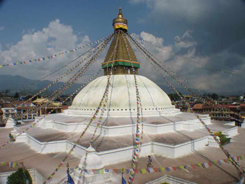 Los tres ojos de Buda vuelven abrirse al público tras el terremoto en Nepal