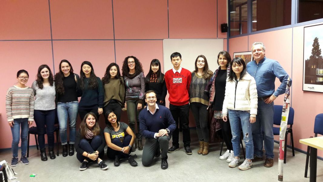 Doce estudiantes internacionales de Ciencias Humanas y Sociales de la UPNA participan en una jornada de acogida