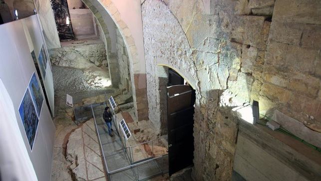 Abren al público los restos del templo de Augusto en la catedral de Tarragona