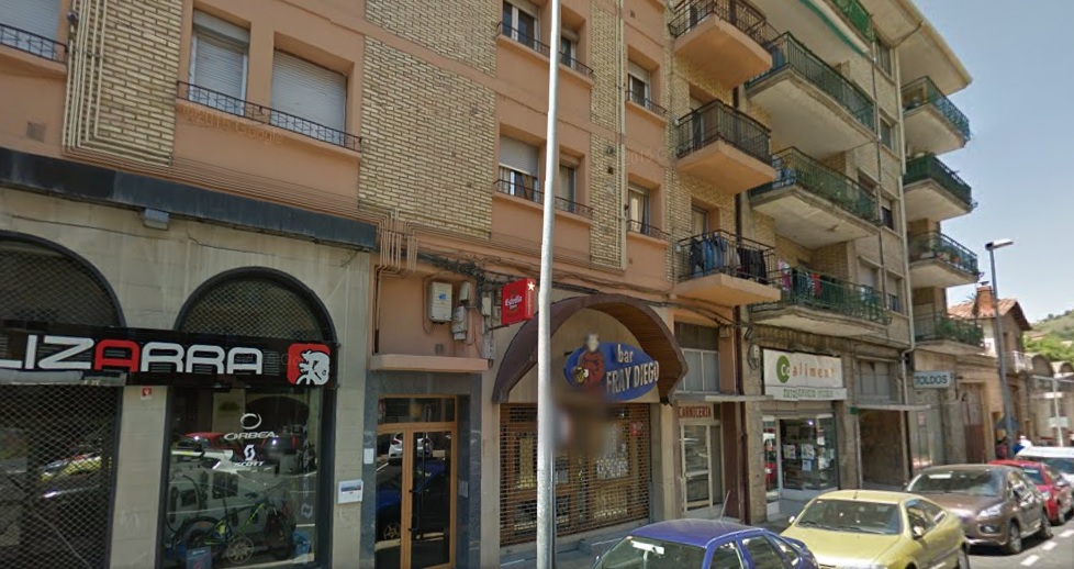 Un incendio en Estella provoca el traslado de cinco personas