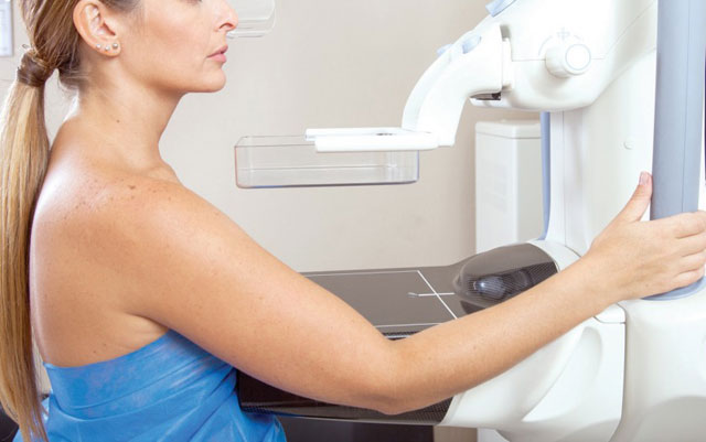 Un 40% de las pacientes con cáncer de mama HER-2 positivo podrían prescindir de la quimioterapia