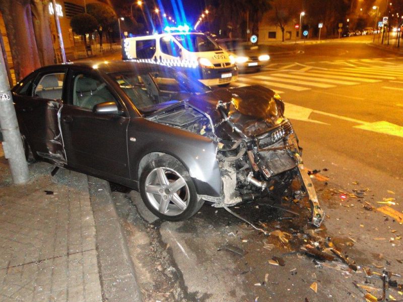 Policía Municipal atiende 14 accidentes de trágico este fin de semana de Nochebuena en Pamplona