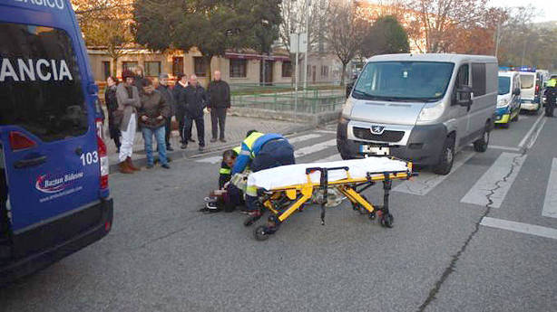 Herida una mujer de 77 años al ser atropellada en Pamplona