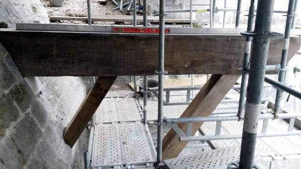 Comienza la reconstrucción del puente de madera que unía el frente amurallado de la Magdalena con el Baluarte de Guadalupe