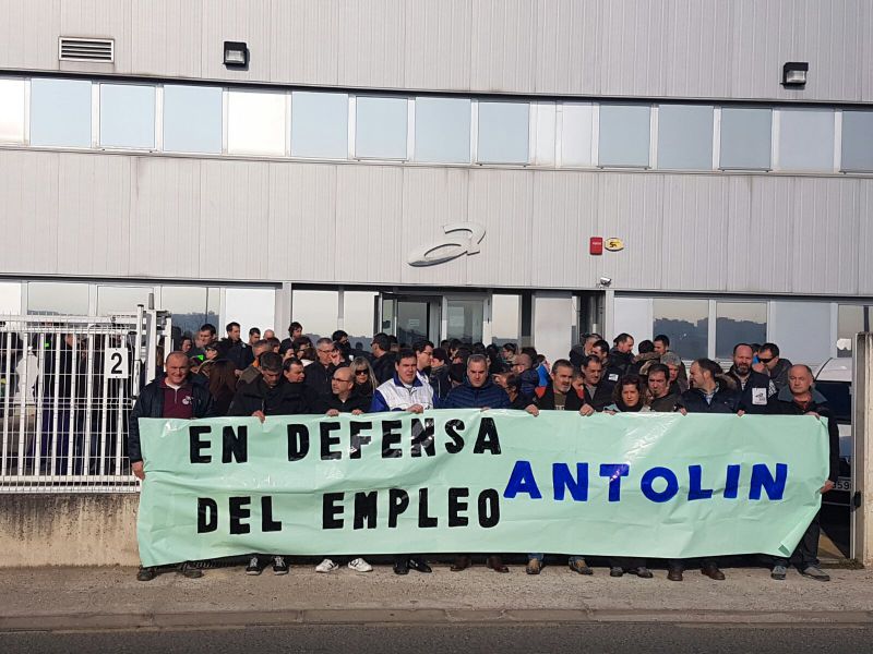 UGT anuncia huelga indefinida en Grupo Antolin de Navarra