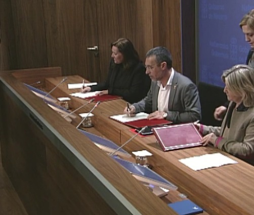 Firmado un convenio para la integración de 500 desempleados de Tudela y Alsasua