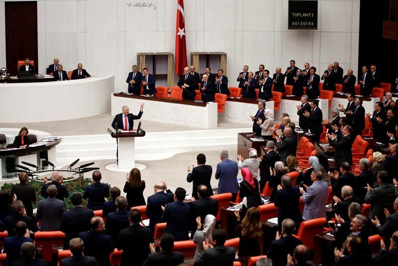 Primera victoria de Erdogan en el proceso de reforma constitucional