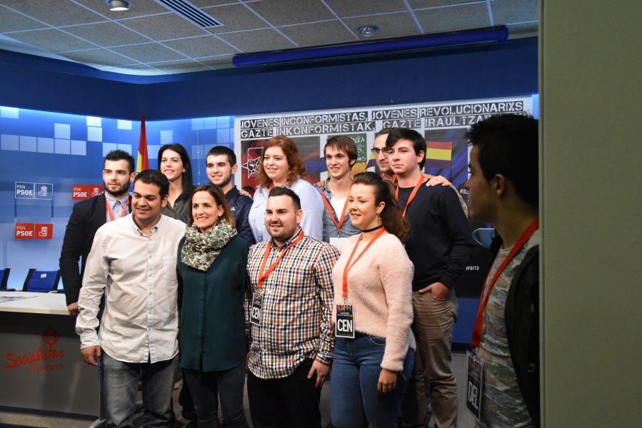 Congreso JJSS: Mena apela a un futuro de 