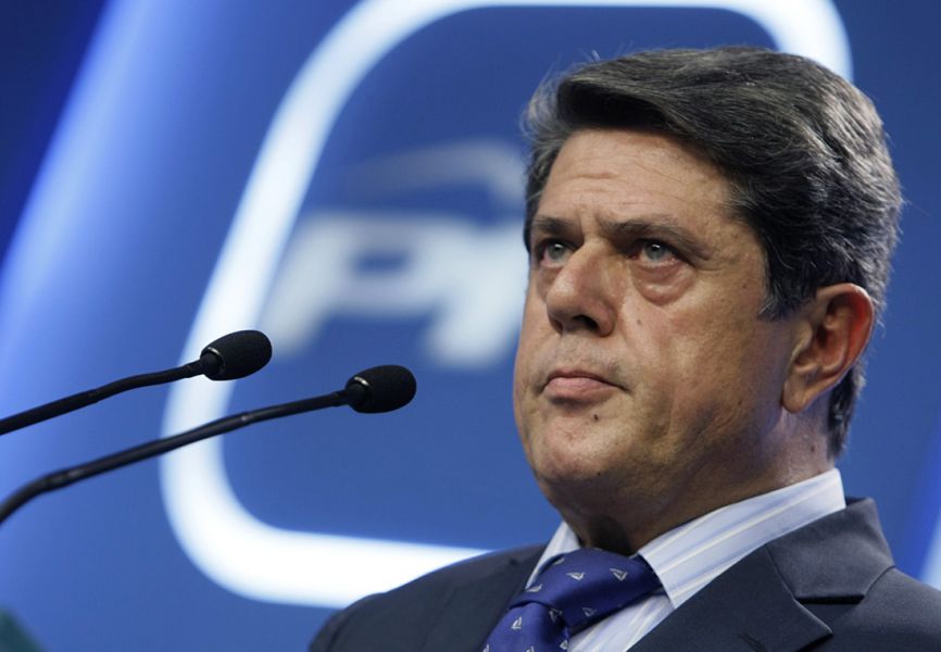 Federico Trillo será relevado como embajador de España en Londres por el Yak-42