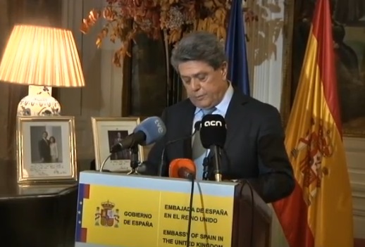 El Gobierno tramita hoy el relevo de Trillo