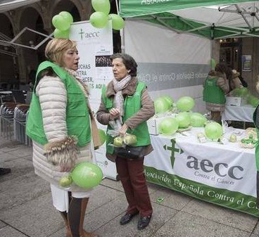 3220 pacientes navarros de cáncer y familiares recibieron atención psicológica y social en AECC