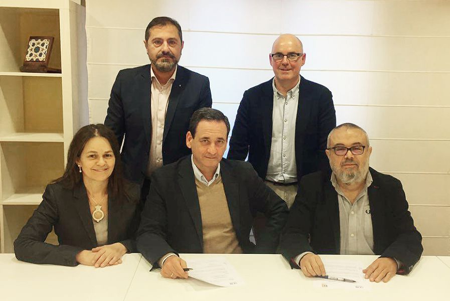 La Asociación de Periodistas de Navarra y la Asociación Nacional de Informadores de la Salud firman un convenio de colaboración