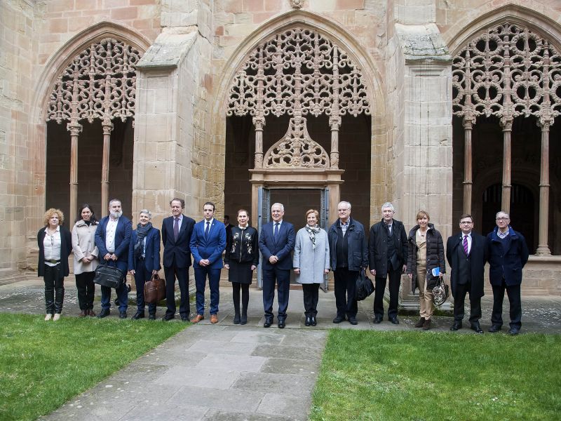 Navarra y La Rioja analizan el futuro del monasterio de Santa María la Real de Nájera