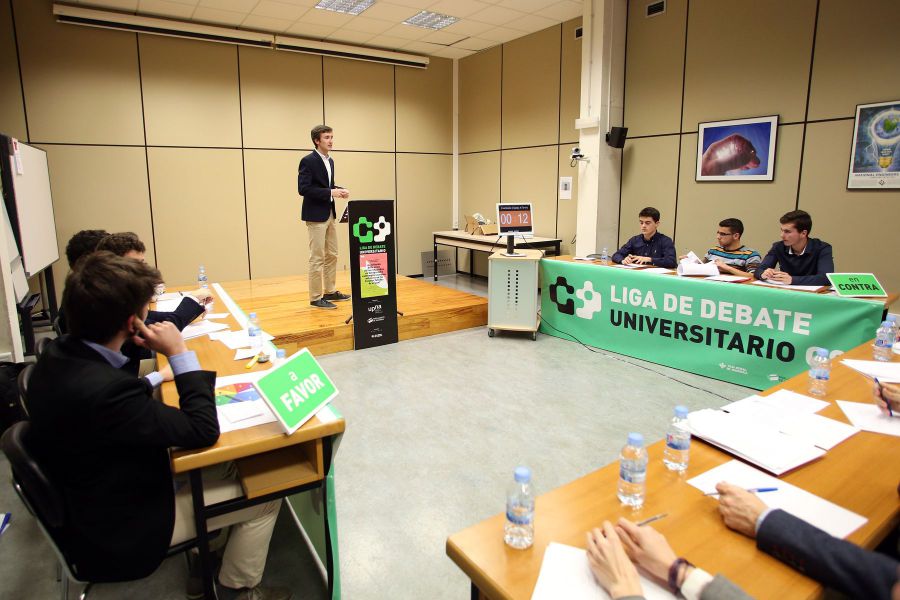 La UPNA celebrará la XVI Liga de Debate el 8 y 9 de marzo con las redes sociales y la libertad de expresión
