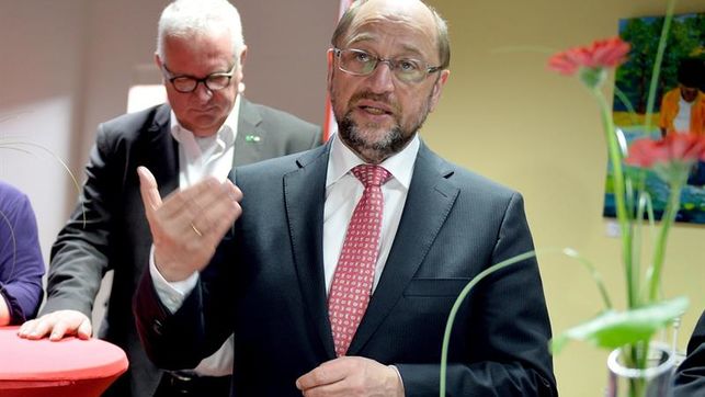 Schulz exige nuevas elecciones si Merkel no logra la coalición tripartita