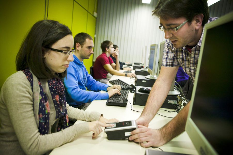 La UPNA acoge la I Edición de la Olimpiada de Ingeniería Informática