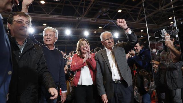 Felipe González: «La tarea de todos los candidatos es unir al partido»