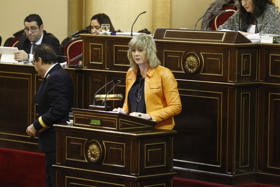 La consejera Ollo aboga por un pacto estatal y avances legislativos, enmarcados en los Derechos Humanos, para luchar contra la violencia de género
