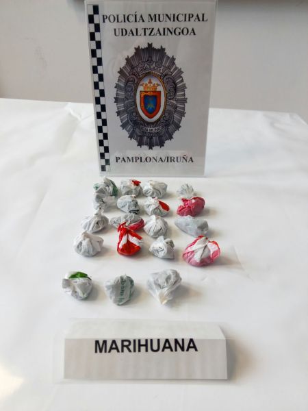 Acusado un menor por tráfico de drogas en Pamplona