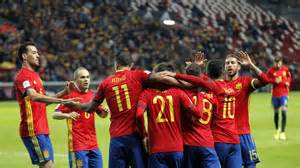 4-1. España agarra el liderato con fuerza y goles