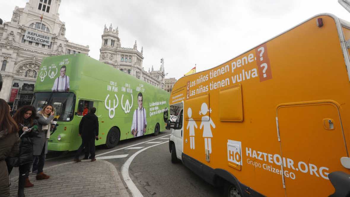 La Policía Municipal denuncia a la nueva caravana de Hazte Oír, que puede circular
