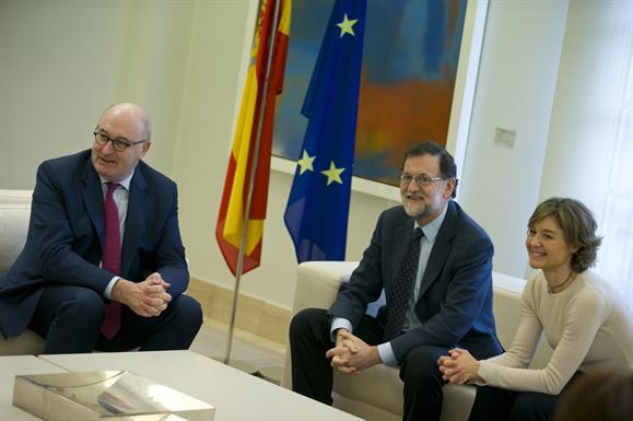 El comisario europeo teme una merma de 3.600 millones para la PAC por el 