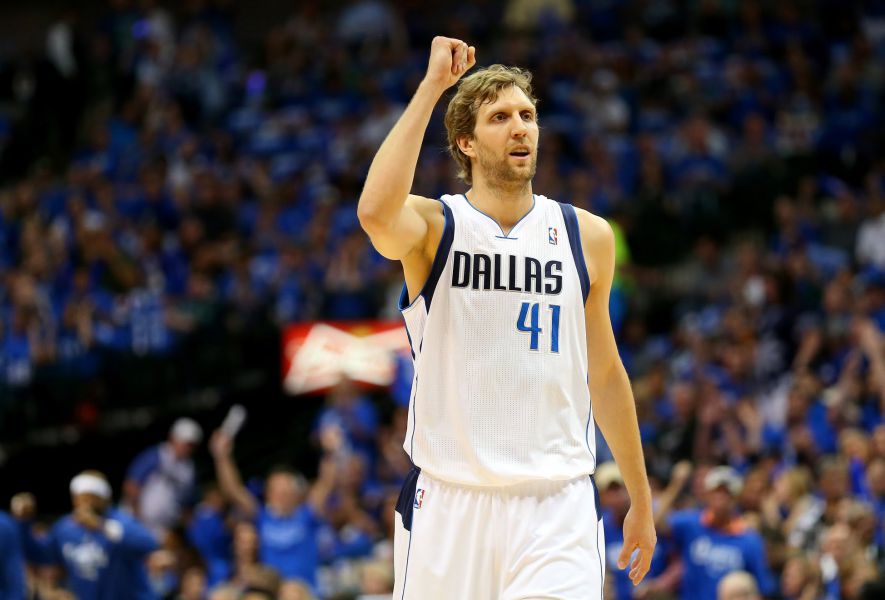 Nowitzki alcanza los 30.000 puntos y Westbrook logra su mejor marca con 58