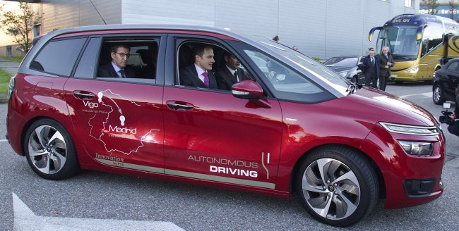 A tres de cada 4 automovilistas de EE.UU. les asustan los vehículos autónomos