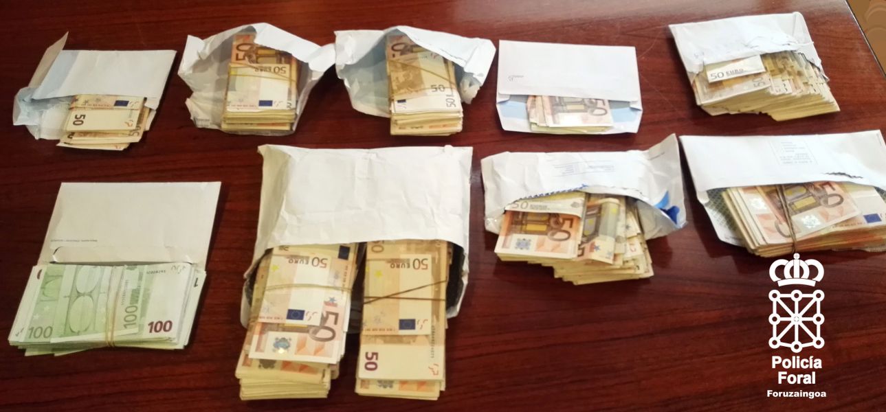 Operación de Policía Foral y Hacienda en tres locales de prostitución de Navarra