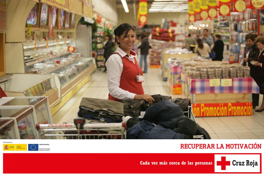 Más de 2700 personas vulnerables buscan empleo con Cruz Roja