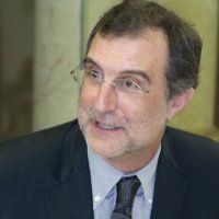Ezquiaga destaca en la Universidad de Navarra a Latinoamérica en el desarrollo de una arquitectura