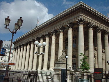 Los mercados retroceden tras la victoria de Macron pues la daban por segura