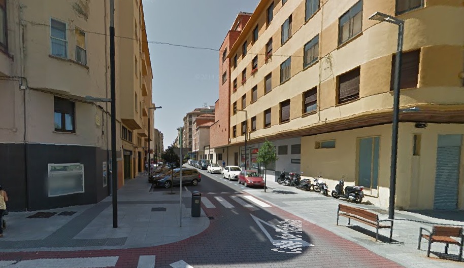 Detenido un padre ebrio que circulaba con su hijo de 11 años en moto y sin casco
