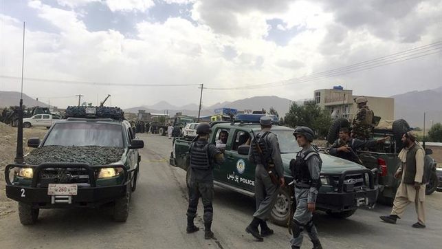 Al menos diez muertos y varios heridos en un atentado con bomba en Afganistán