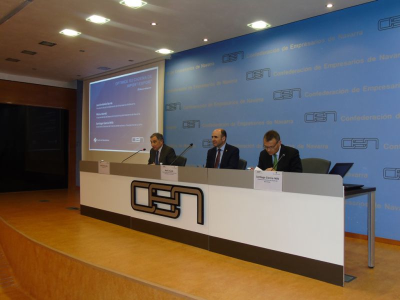 El vicepresidente Ayerdi aboga por actualizar la estrategia logística de Navarra