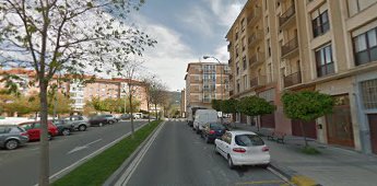 Dos peatones, una mujer de 83 años y un niño de 13, heridos tras ser atropellados en Pamplona