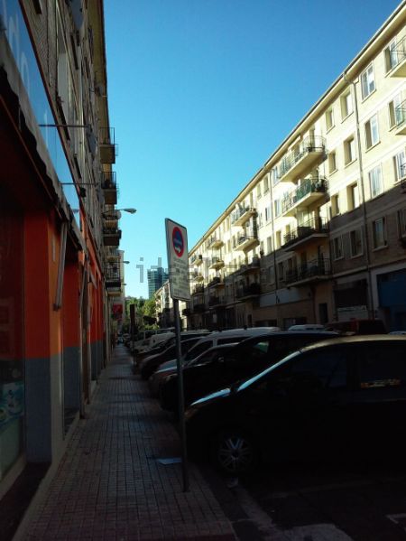Un niño de 6 años cae desde un cuarto piso en Pamplona