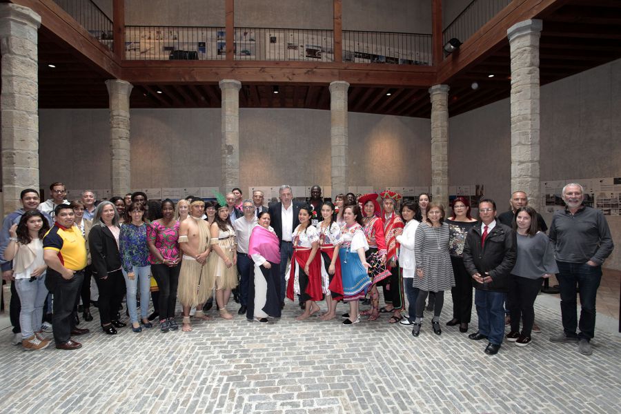 El Ayuntamiento recibe al Foro de la Diversidad Cultural de Pamplona