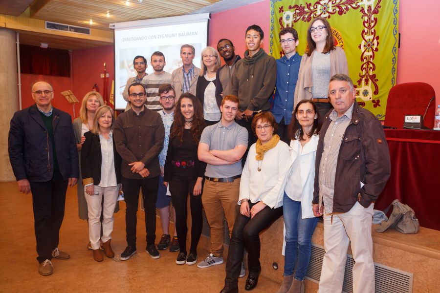 La UPNA rinde homenaje al sociólogo y pensador polaco Zygmunt Bauman