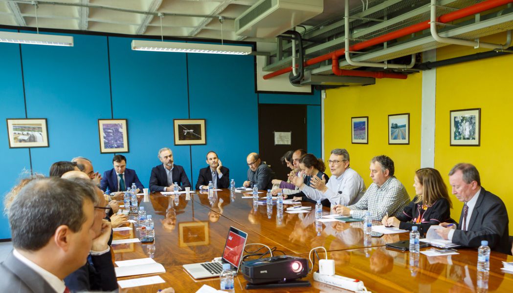 El Consejo Social de la UPNA analiza las responsabilidades en la gestión de la economía social