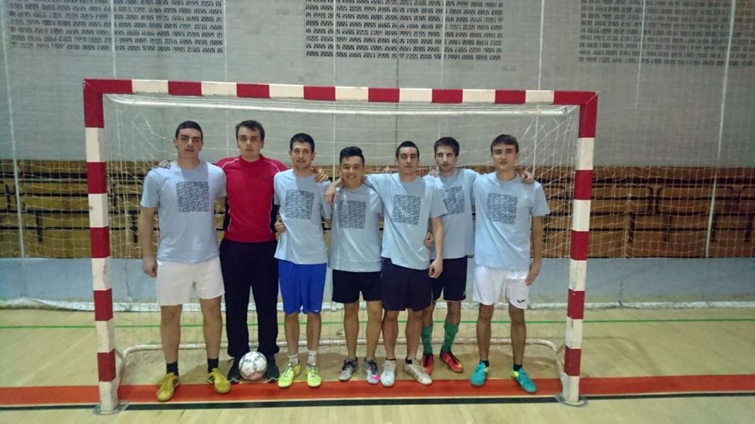 ADE 3, Iñaki Gómez y Álvaro Iribarren ganadores del Torneo Primavera de fútbol sala y frontenis