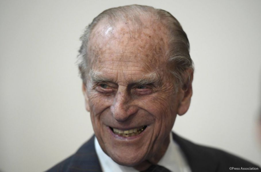 El duque de Edimburgo se retira de la vida pública