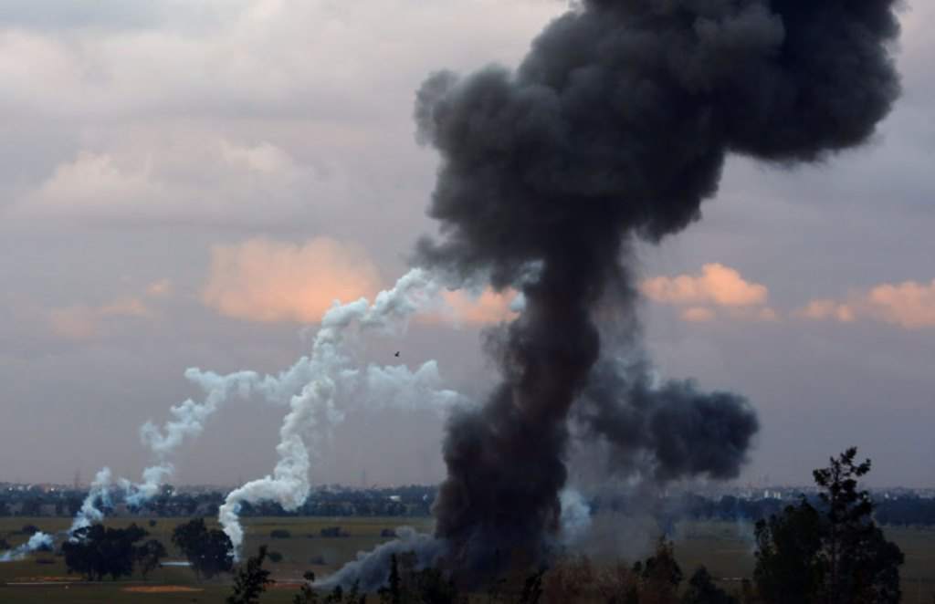 Egipto sigue bombardeando campamentos yihadistas en Libia en respuesta al ataque a cristianos coptos