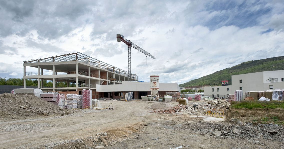 Educación prevé finalizar las obras del colegio de Buztinchuri en un plazo de 90 días