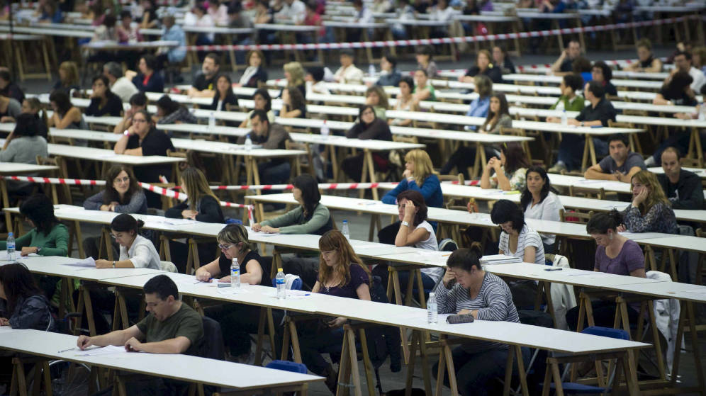 Un 42,5% de personas aprueban el primer examen de Policía Foral