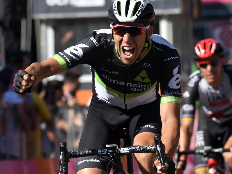 El español Omar Fraile firma una hazaña en los Apeninos, Dumoulin sigue de rosa